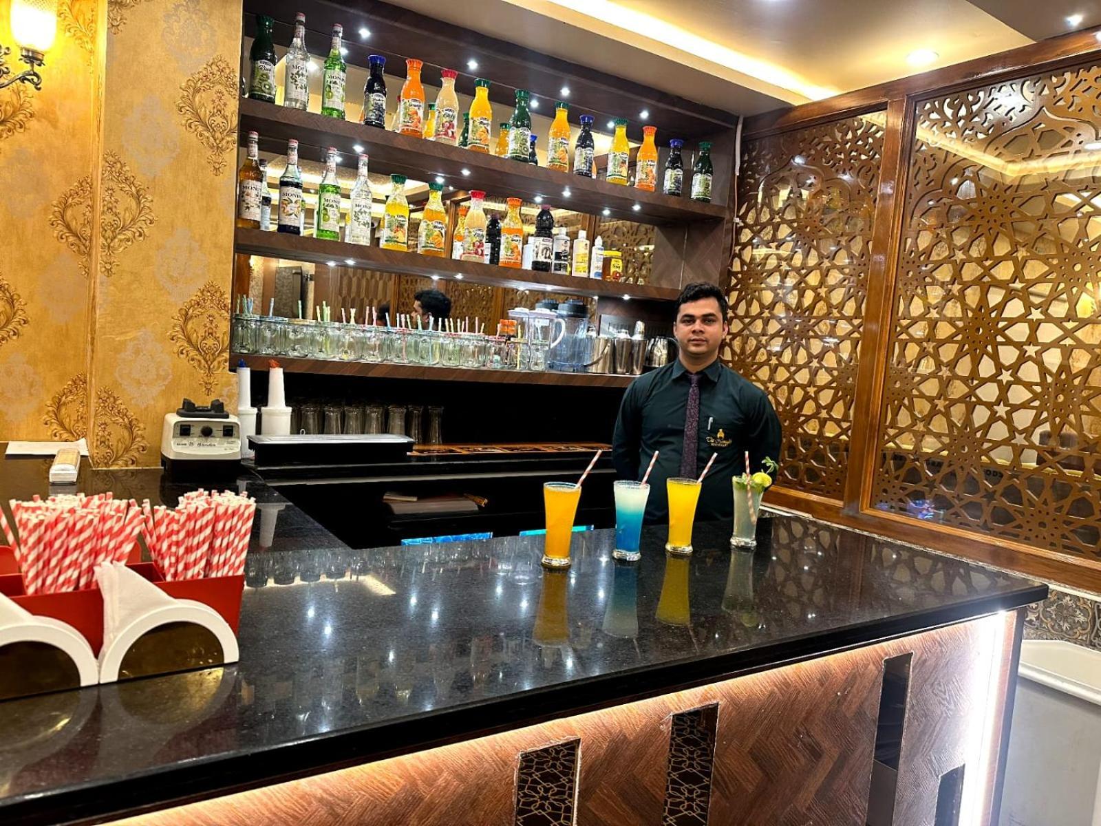 Hotel Windsor Plaza Hyderabad Exterior foto