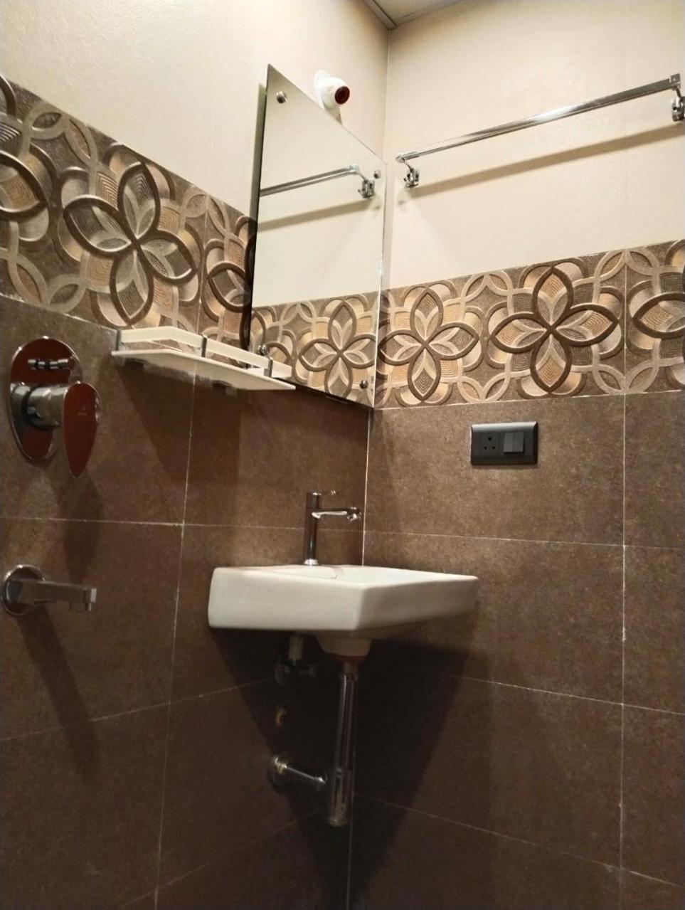 Hotel Windsor Plaza Hyderabad Exterior foto